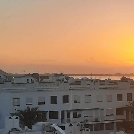Sun & Surf Loft, Near Main Street And Beach, Wifi Fiber, Winter Garden With Sea View كوراليهو المظهر الخارجي الصورة